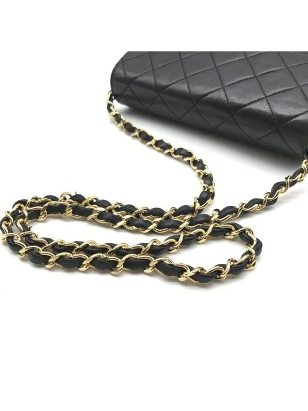 Chanel CC Logo Mini Quilted Lambskin Chain Shoulder Bag Black